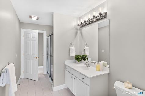3 Cavendish Place Avon CT 06001