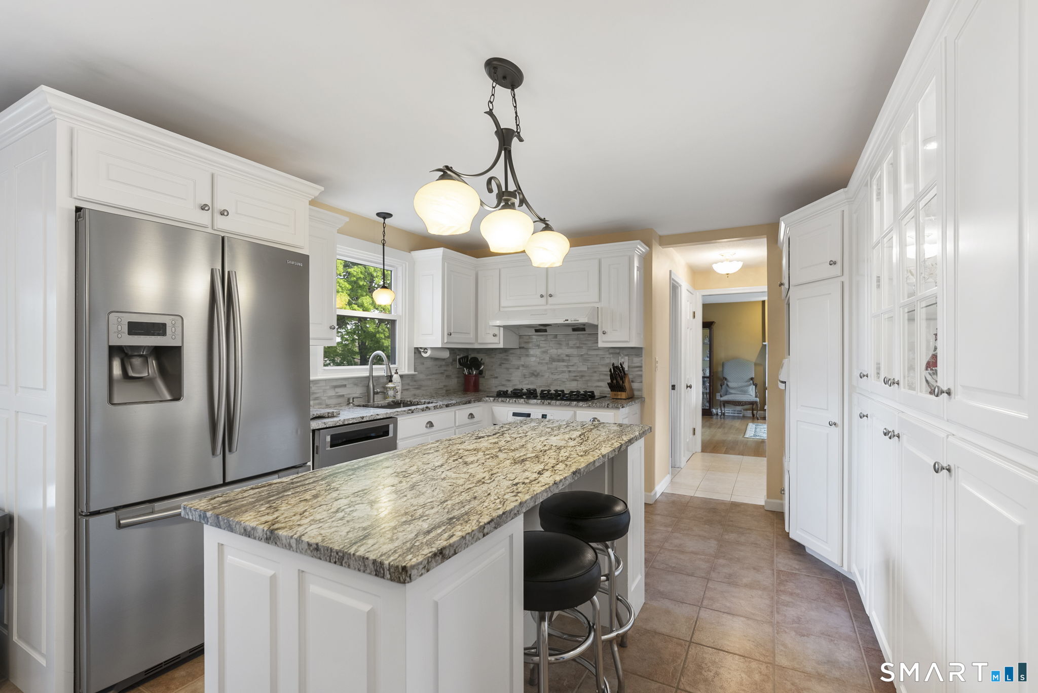 152 Surrey Drive Wethersfield CT 06109