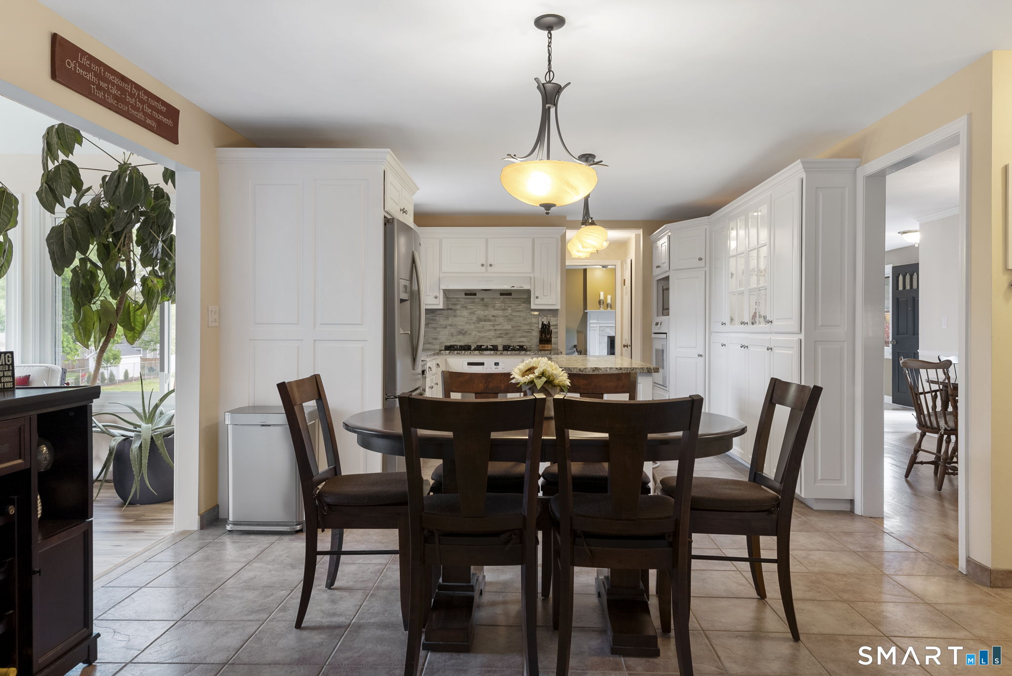 152 Surrey Drive Wethersfield CT 06109