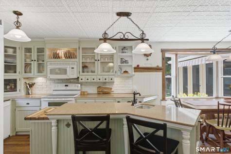 79 Buckboard Lane Bristol CT 06010