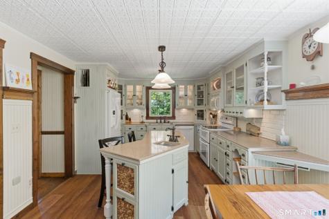 79 Buckboard Lane Bristol CT 06010