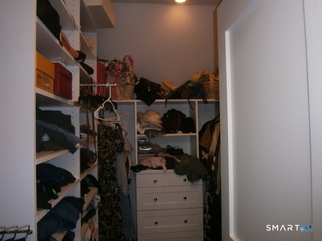 65 Sherwood Place Greenwich CT 06830