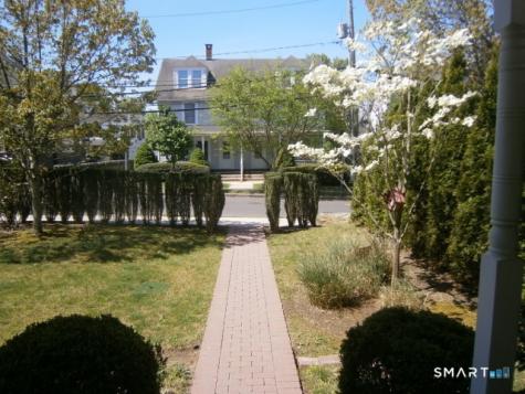65 Sherwood Place Greenwich CT 06830