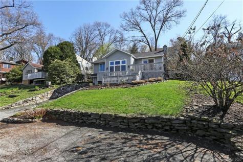 63 South Lake Shore Drive Brookfield CT 06804