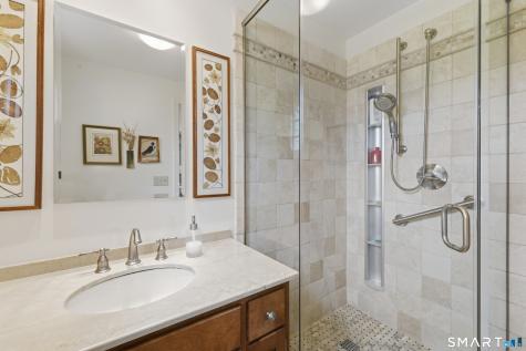 174 Selden Hill Drive West Hartford CT 06107