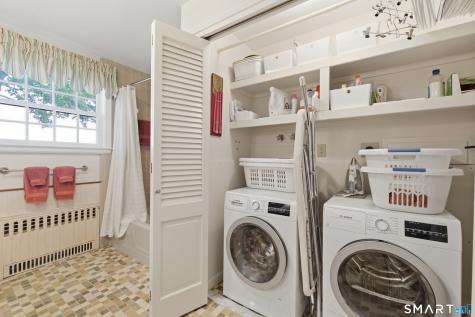 174 Selden Hill Drive West Hartford CT 06107