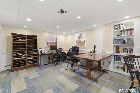 174 Selden Hill Drive West Hartford CT 06107