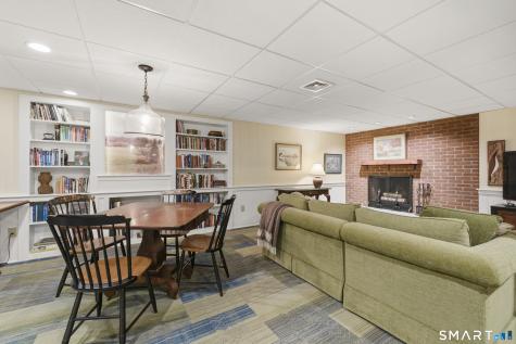 174 Selden Hill Drive West Hartford CT 06107