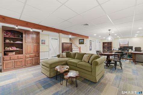 174 Selden Hill Drive West Hartford CT 06107