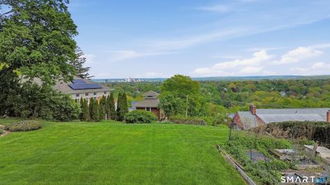 174 Selden Hill Drive West Hartford CT 06107