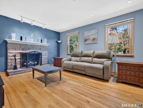 112 Harbor Parkway Clinton CT 06413