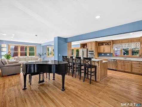 112 Harbor Parkway Clinton CT 06413