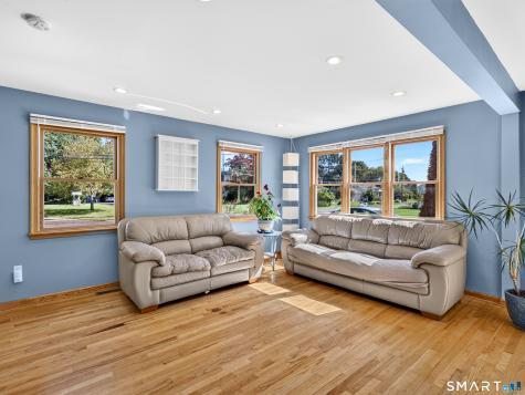 112 Harbor Parkway Clinton CT 06413