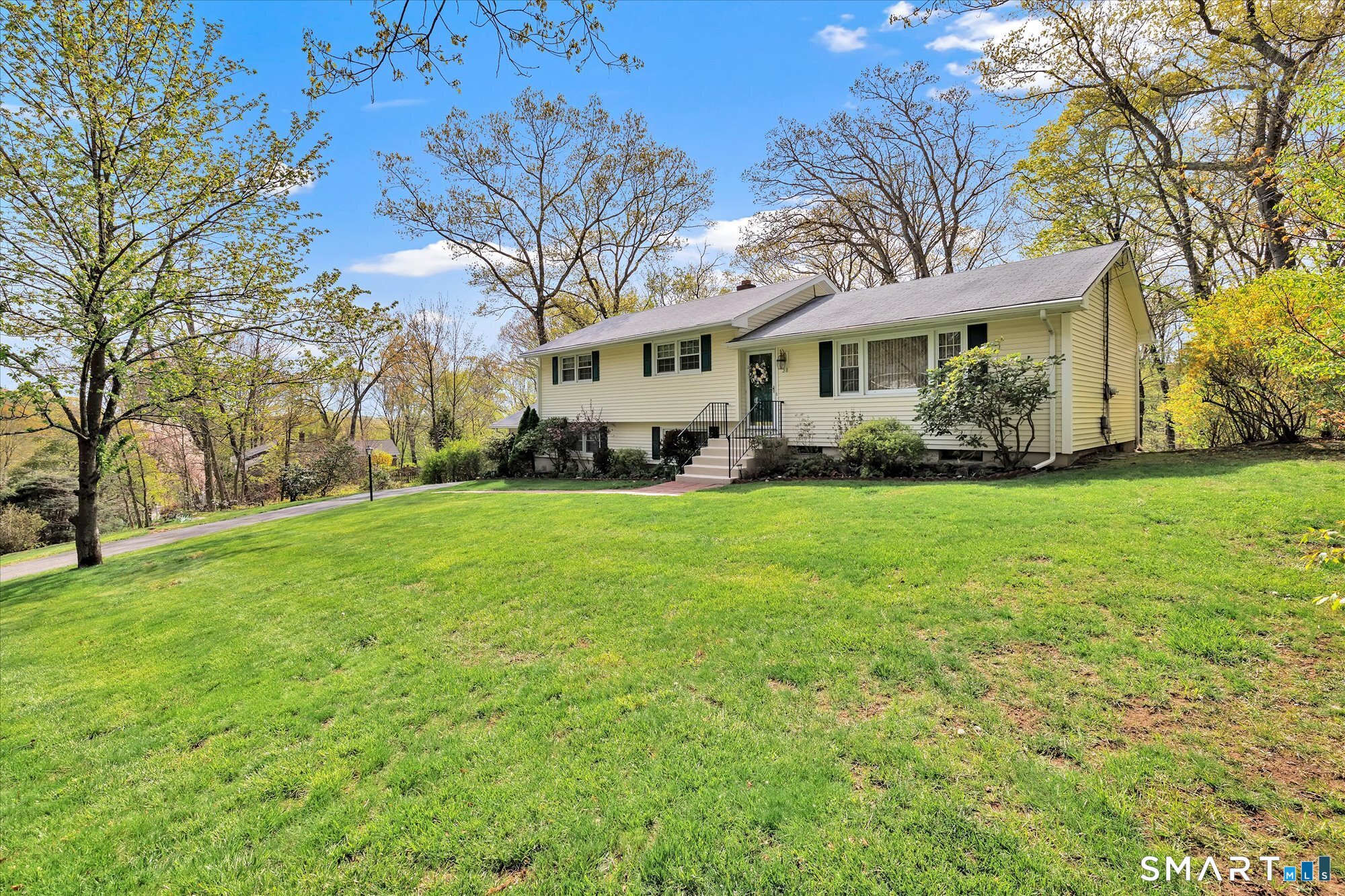38 Cold Spring Circle Shelton CT 06484