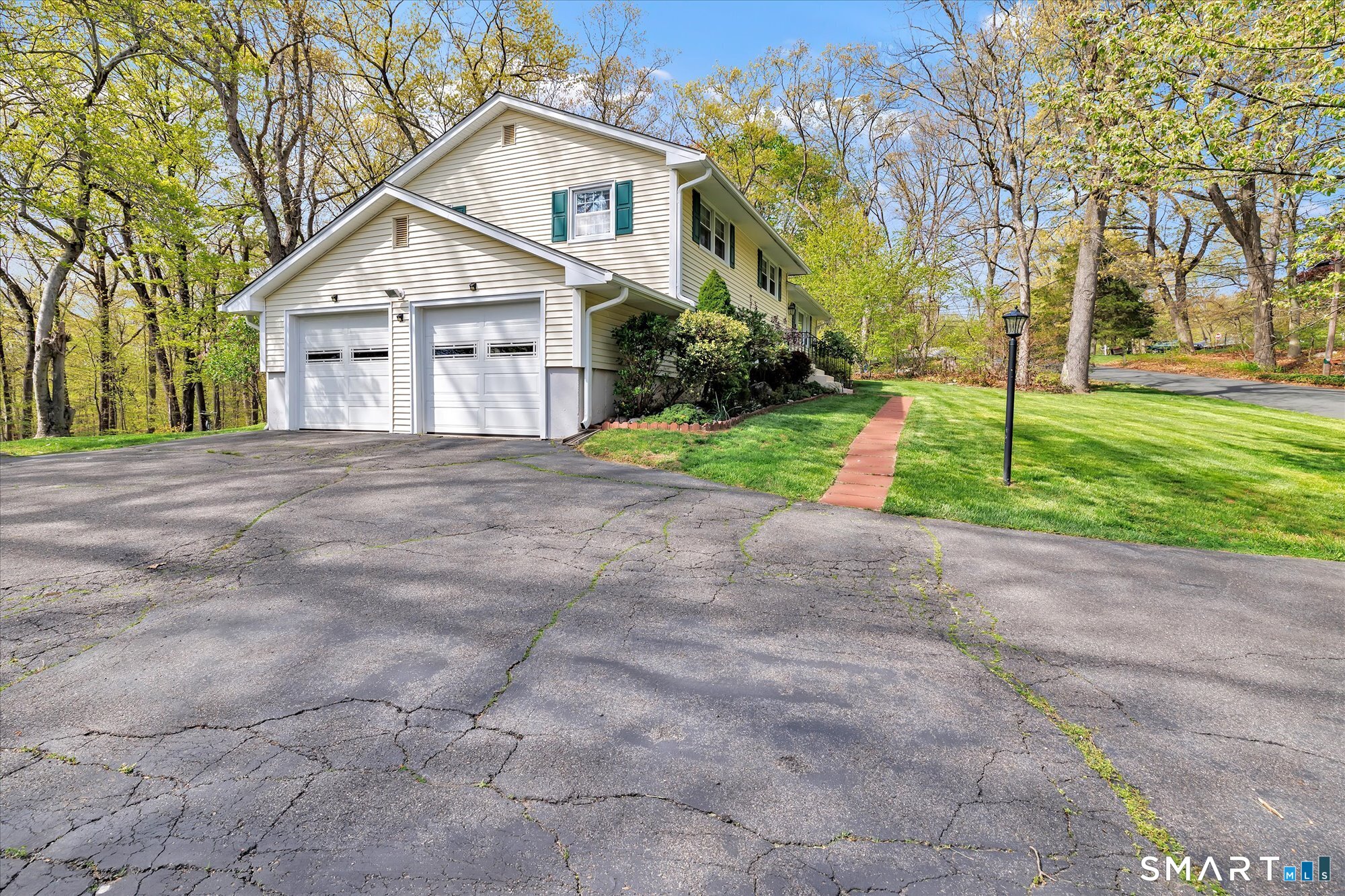 38 Cold Spring Circle Shelton CT 06484