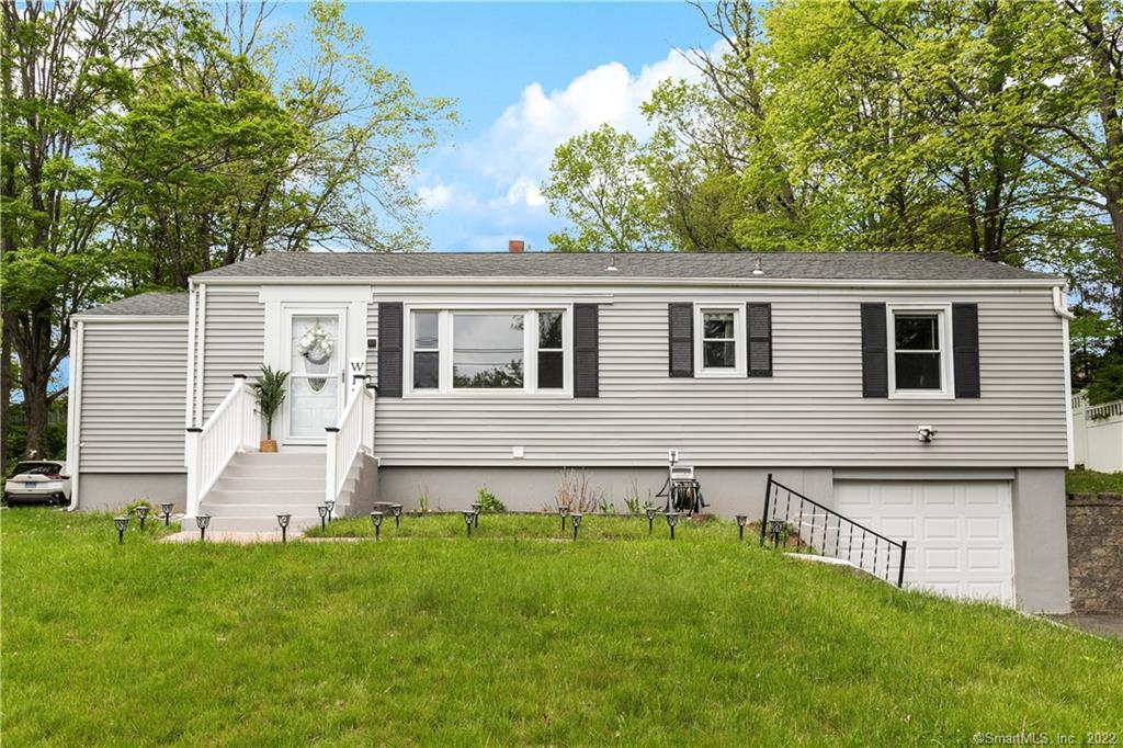 530 Evergreen Avenue Hamden CT 06518