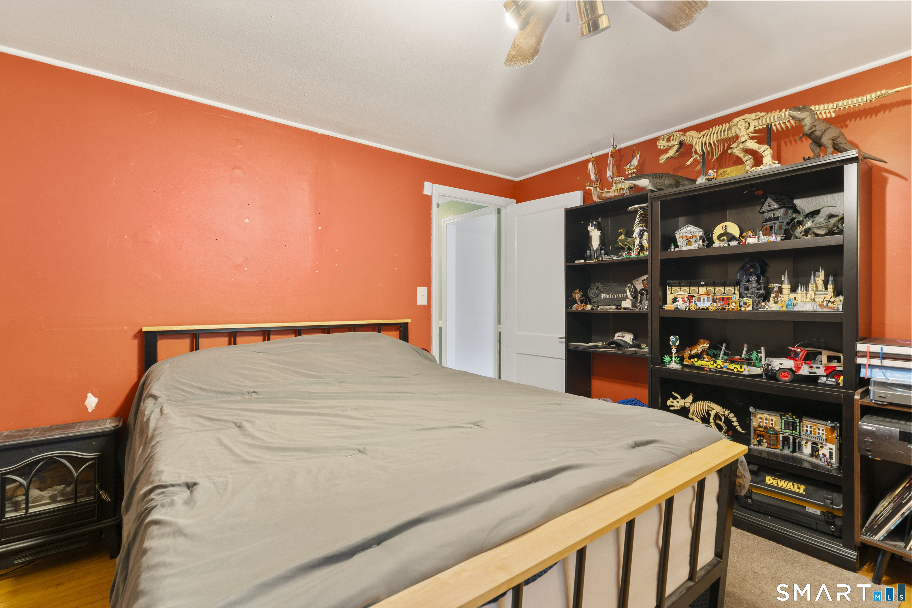 26 Scarborough Road Windsor CT 06095
