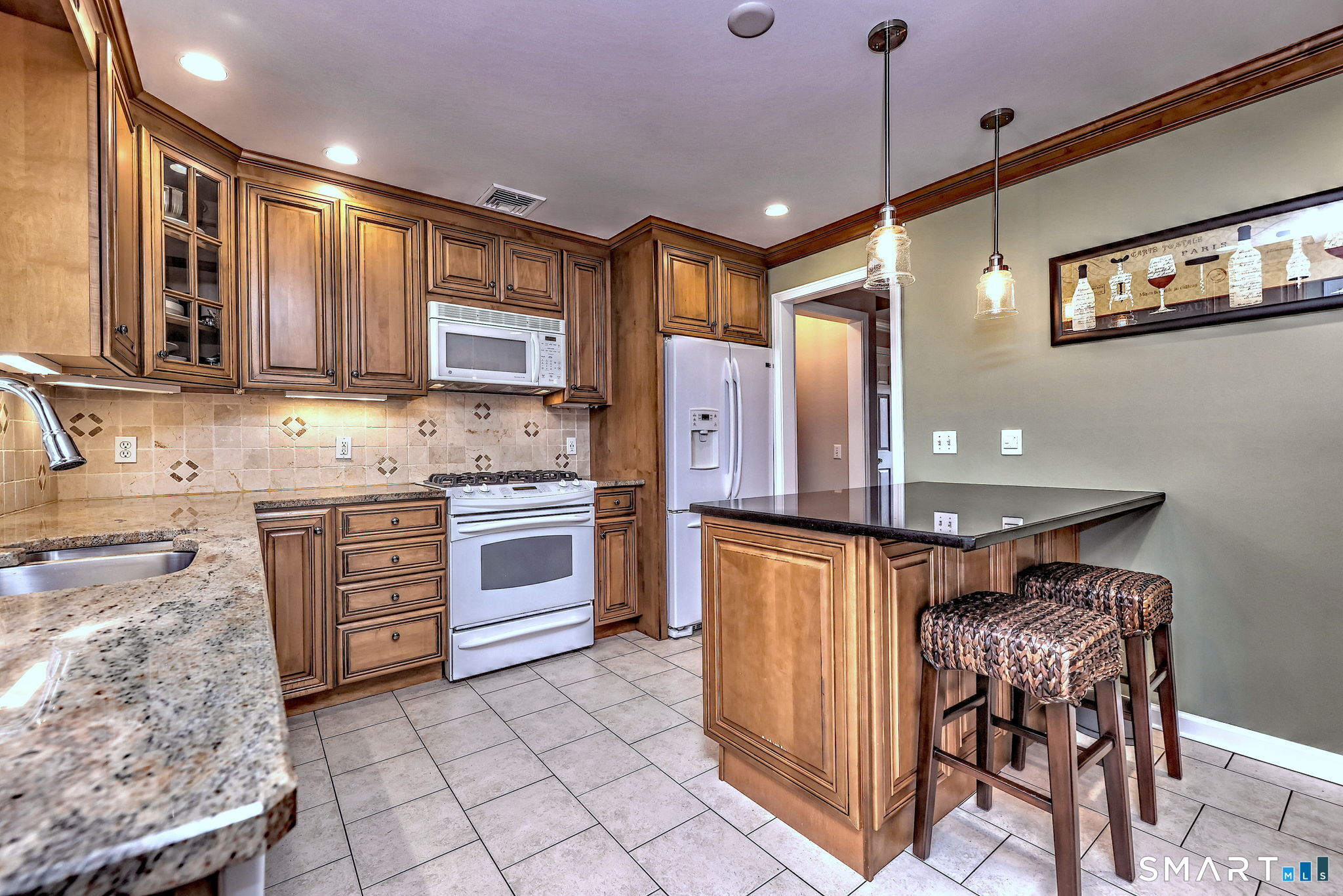 195 Margaret Lane Orange CT 06477