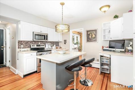 835 Thorme Street Bridgeport CT 06606