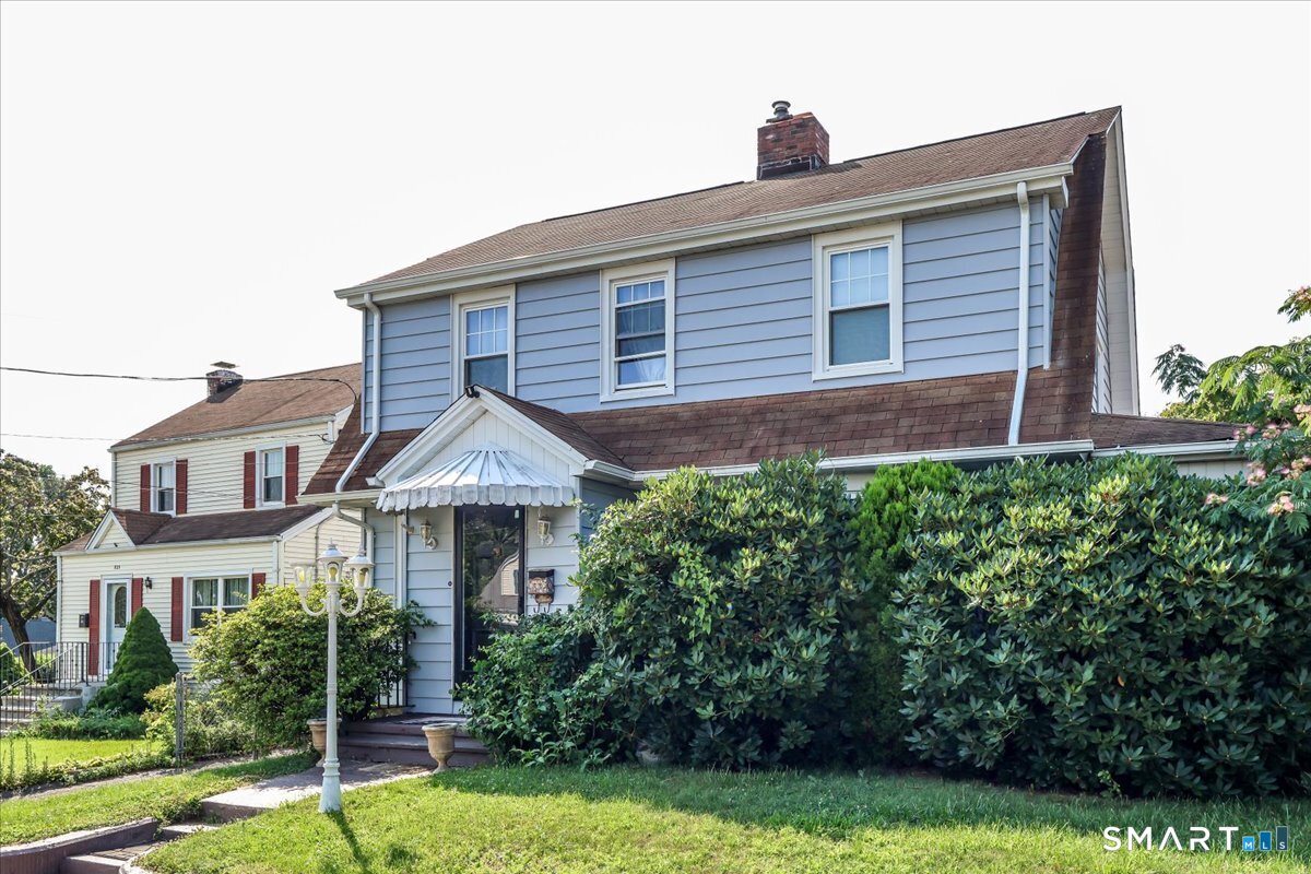 835 Thorme Street Bridgeport CT 06606
