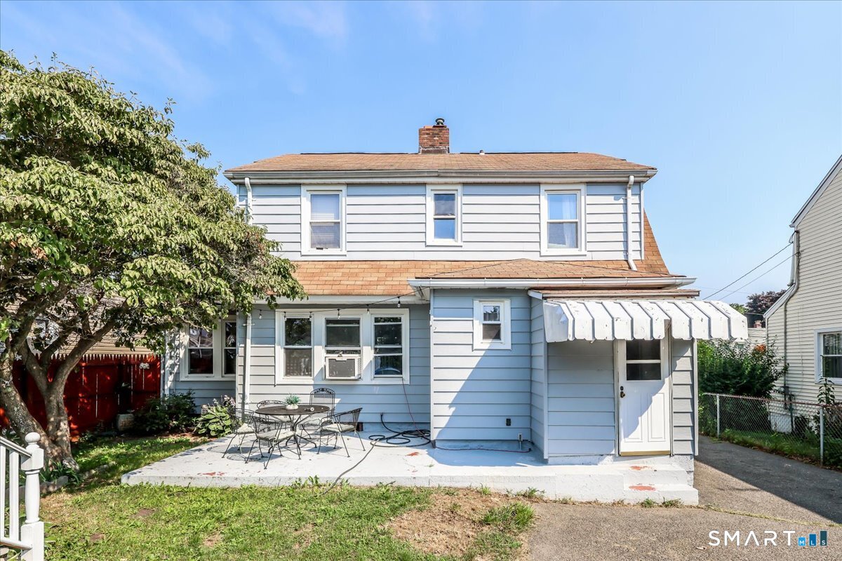 835 Thorme Street Bridgeport CT 06606