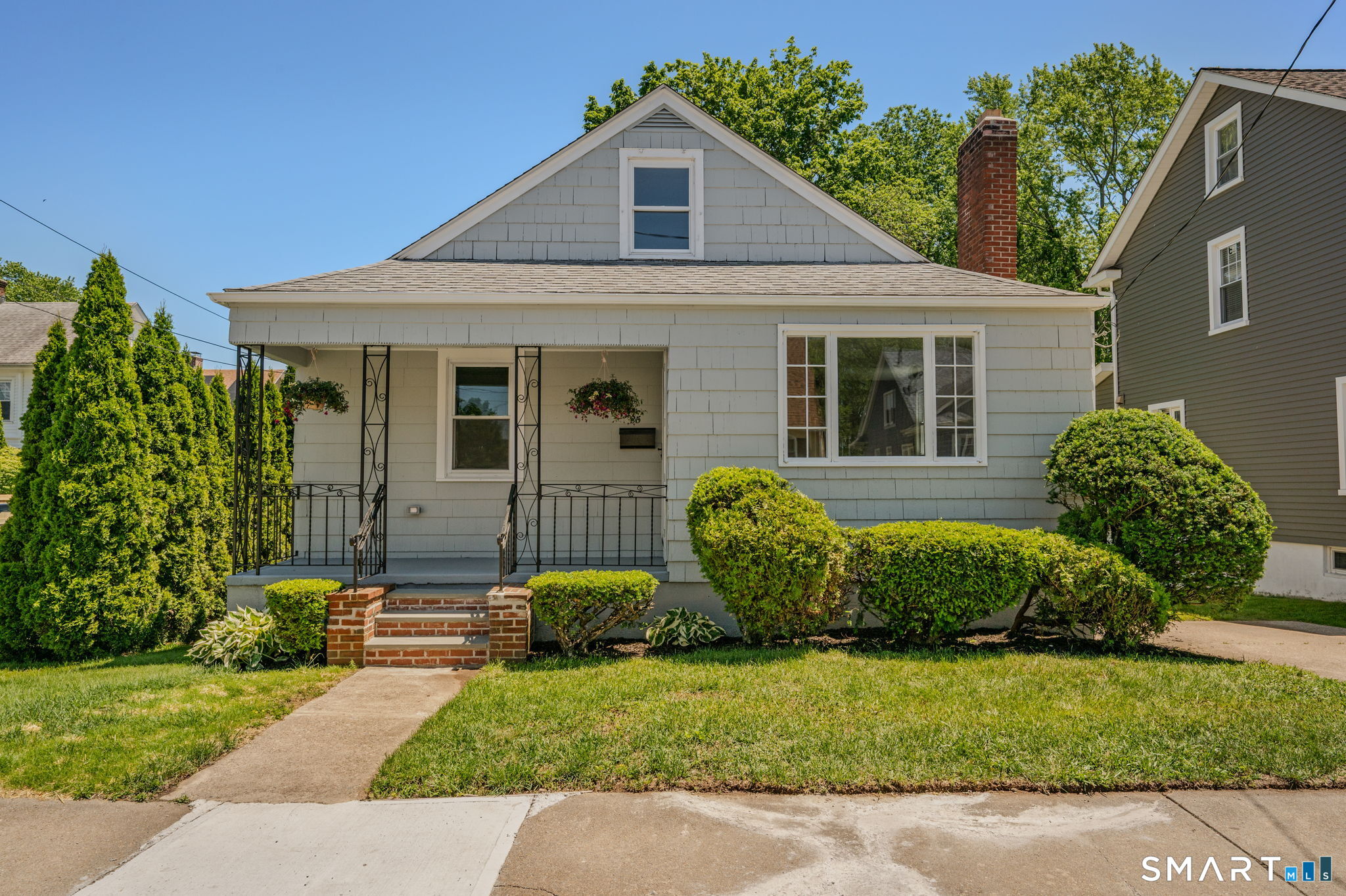 85 Ledyard Street New London CT 06320