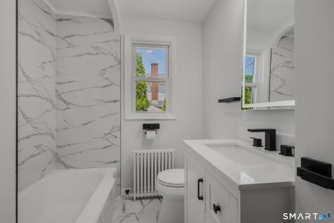 85 Ledyard Street New London CT 06320