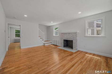 85 Ledyard Street New London CT 06320