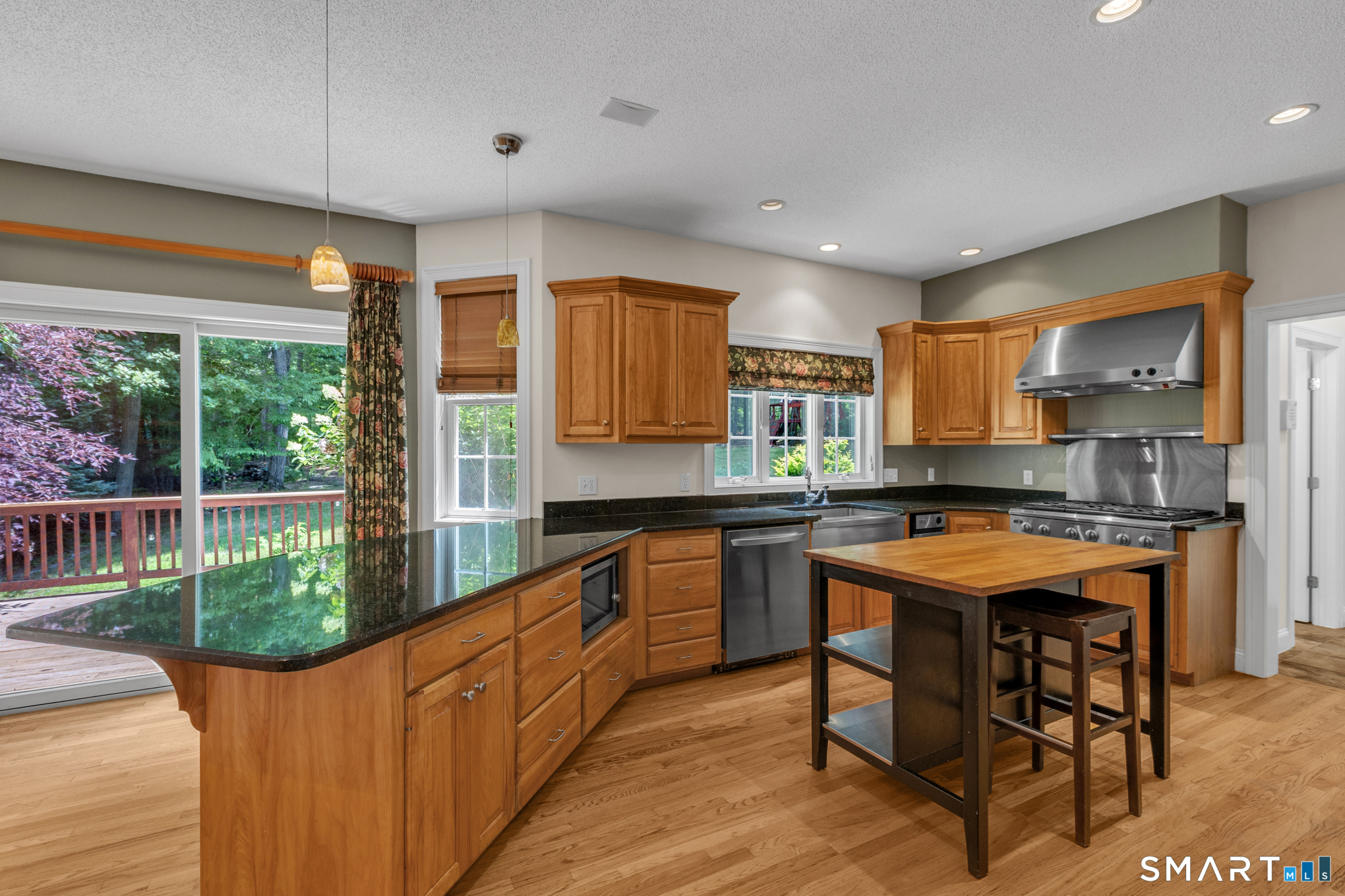 6 Azalea Lane Ellington CT 06029