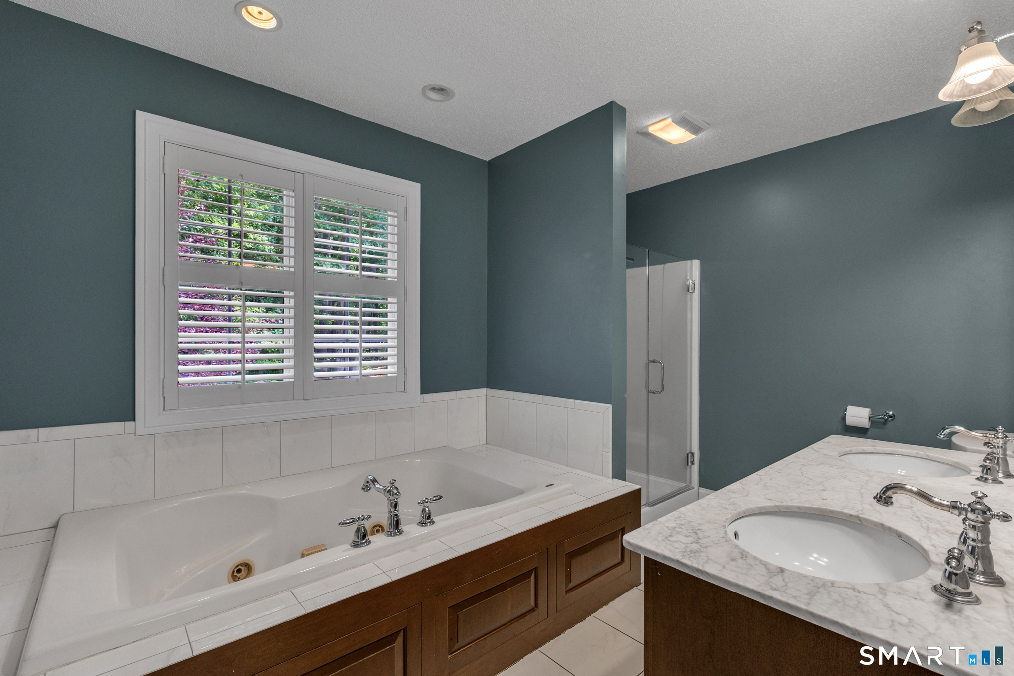 6 Azalea Lane Ellington CT 06029