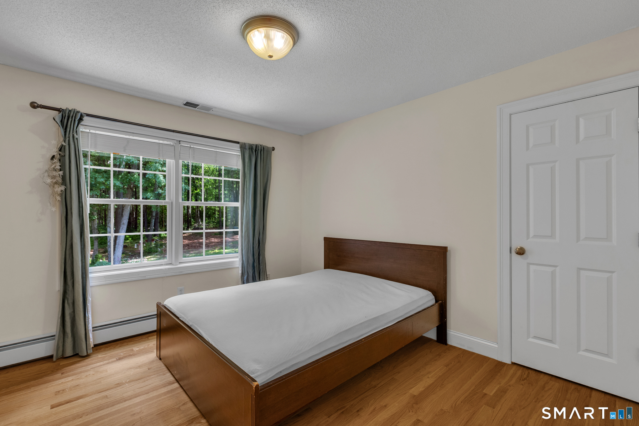 6 Azalea Lane Ellington CT 06029