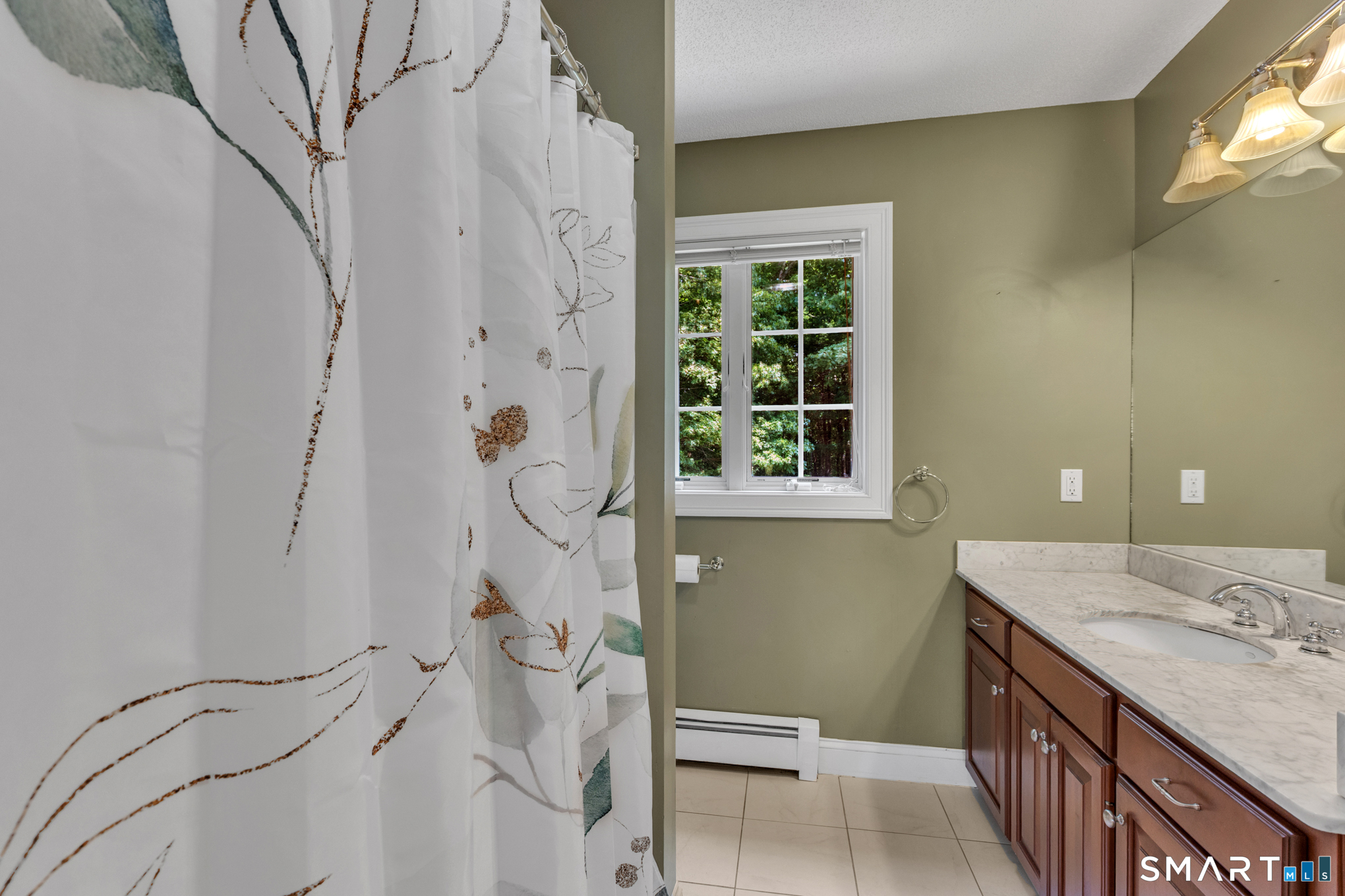 6 Azalea Lane Ellington CT 06029