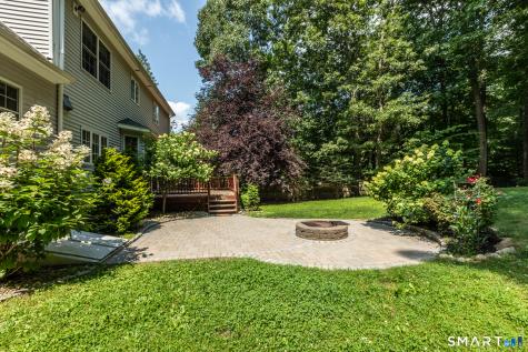6 Azalea Lane Ellington CT 06029
