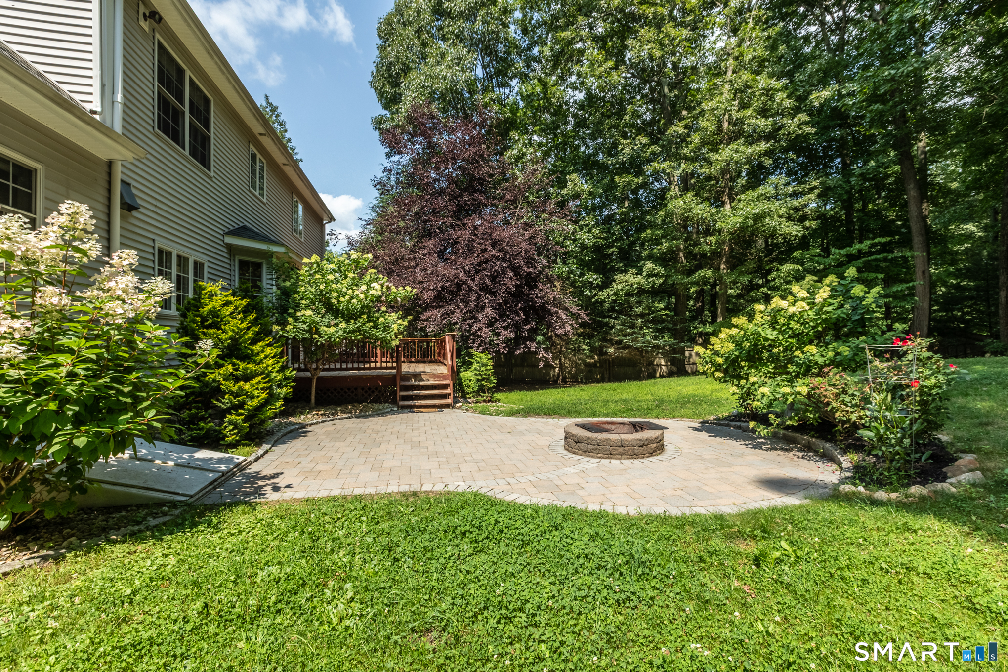 6 Azalea Lane Ellington CT 06029