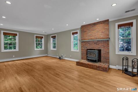 6 Azalea Lane Ellington CT 06029