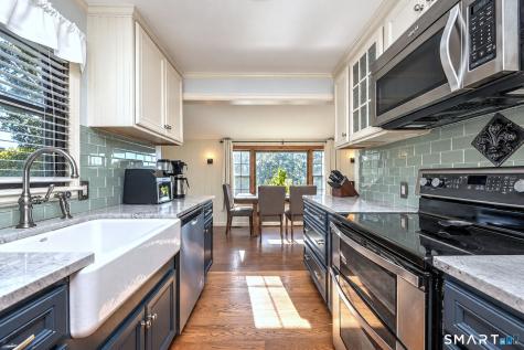 23 Longview Drive Brookfield CT 06804