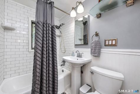 23 Longview Drive Brookfield CT 06804