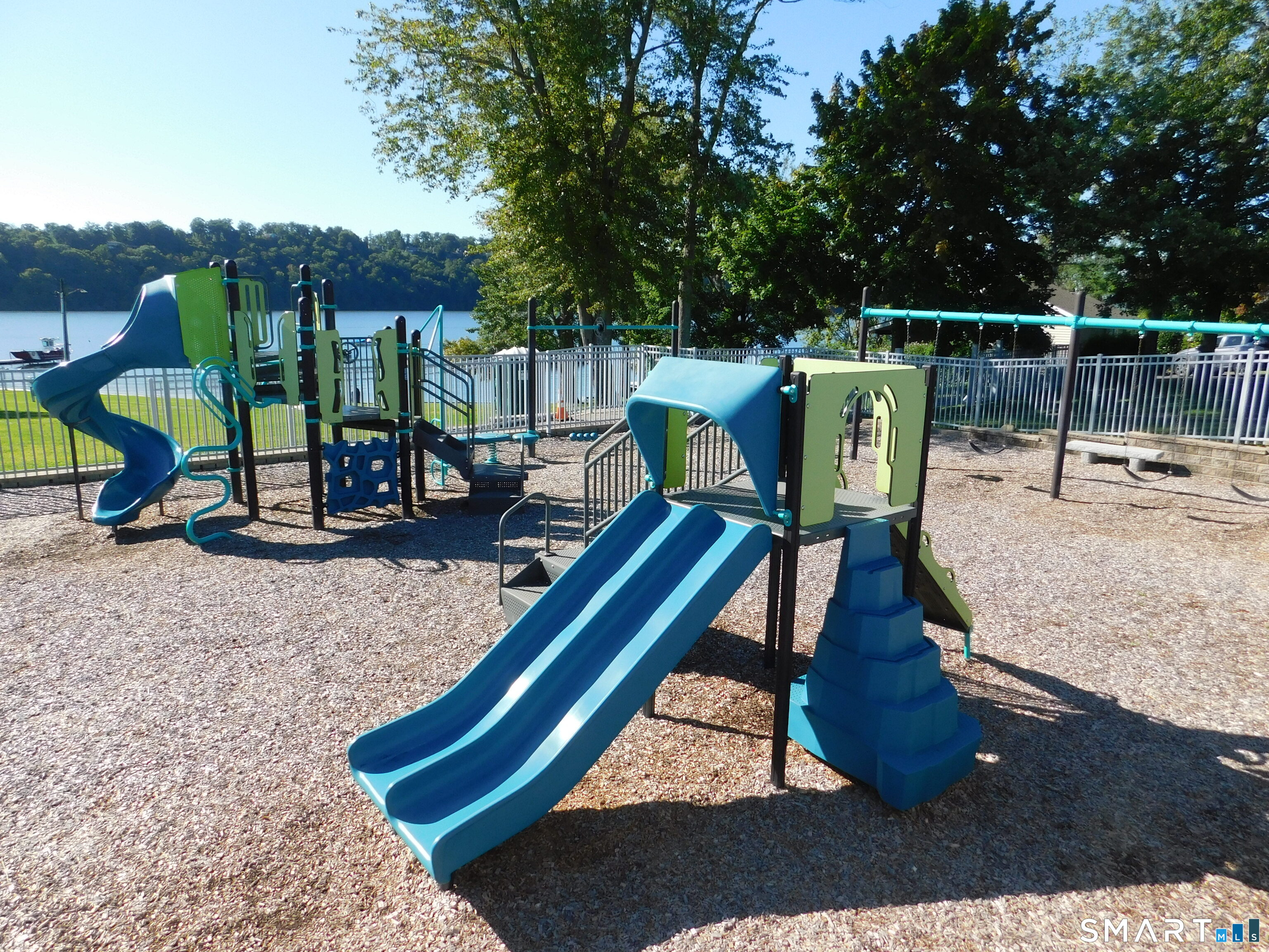 23 Longview Drive Brookfield CT 06804