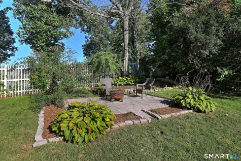 23 Longview Drive Brookfield CT 06804