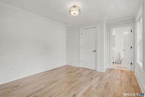469 Woodridge Avenue Fairfield CT 06825