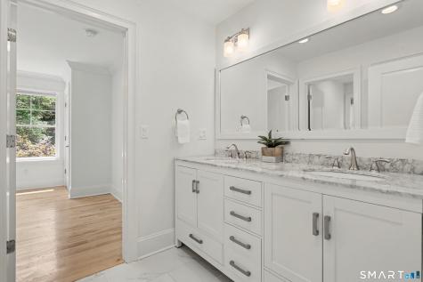 469 Woodridge Avenue Fairfield CT 06825