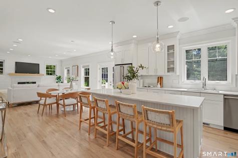 469 Woodridge Avenue Fairfield CT 06825