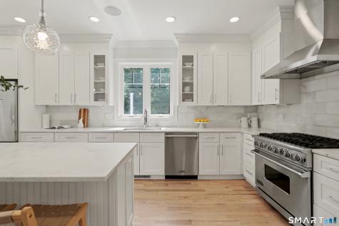 469 Woodridge Avenue Fairfield CT 06825