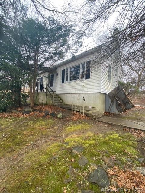 14 Laura Avenue Prospect CT 06712