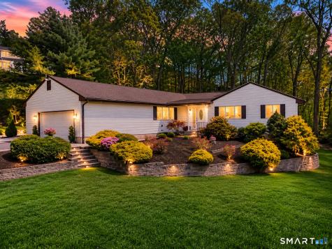 6 Rivercove Drive Cromwell CT 06416