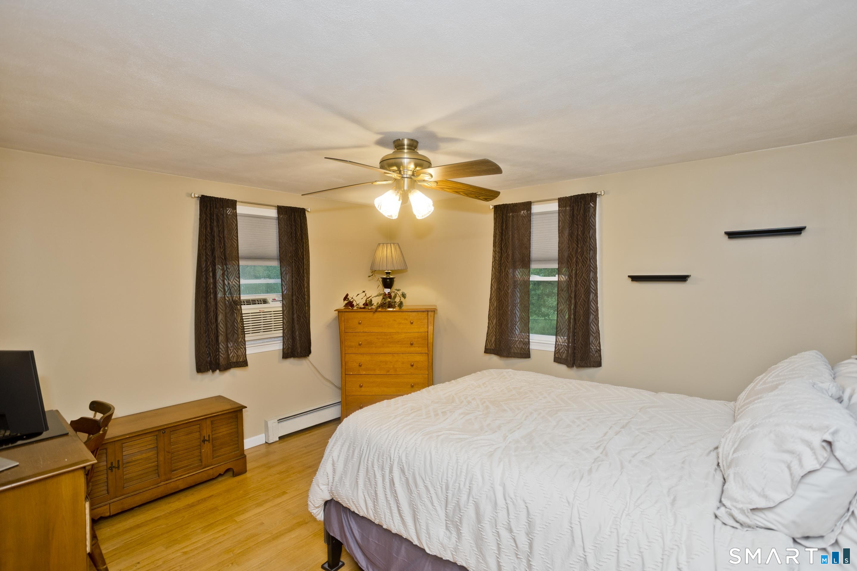 31 Jewel Street Enfield CT 06082