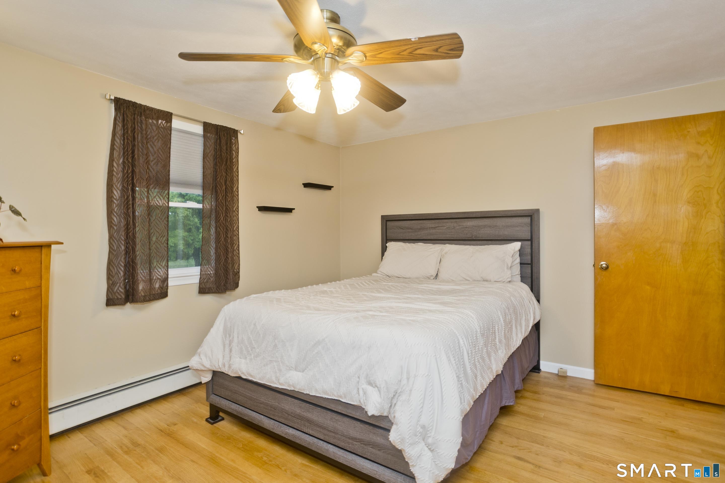 31 Jewel Street Enfield CT 06082