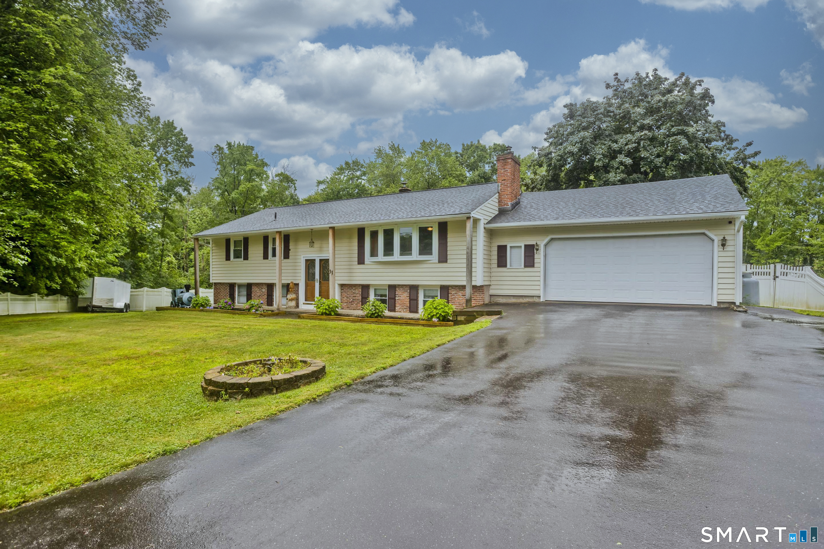 31 Jewel Street Enfield CT 06082