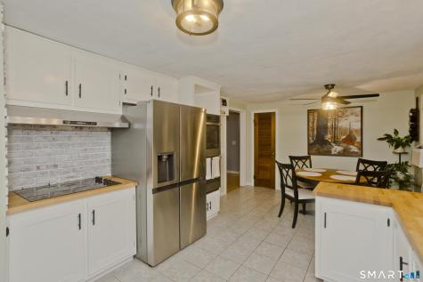 31 Jewel Street Enfield CT 06082