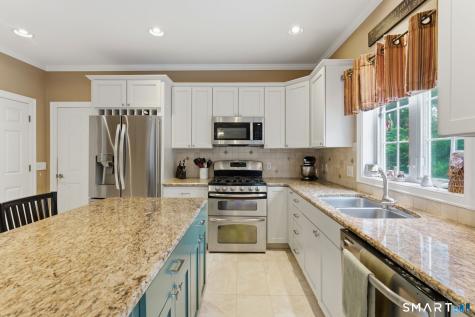 28 River Crest Drive Stonington CT 06379